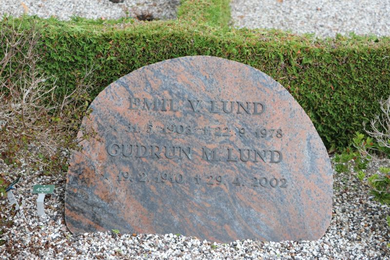Gudrun M. Lund.JPG